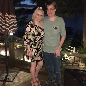 Meet your Posher, Allyson